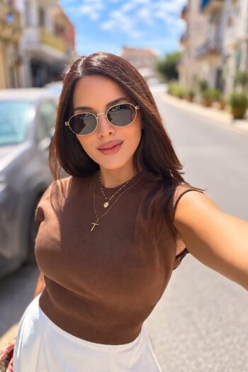 בתל אביב – אישה פצצה