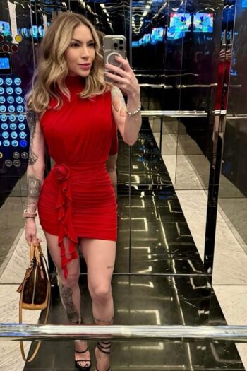 ג'ס – תל אביב – תיירת מברזיל